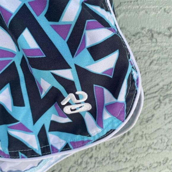 Nike Running Shorts M Multicolor Geometric Athletic Cut Reflective Details - Picture 5 of 9